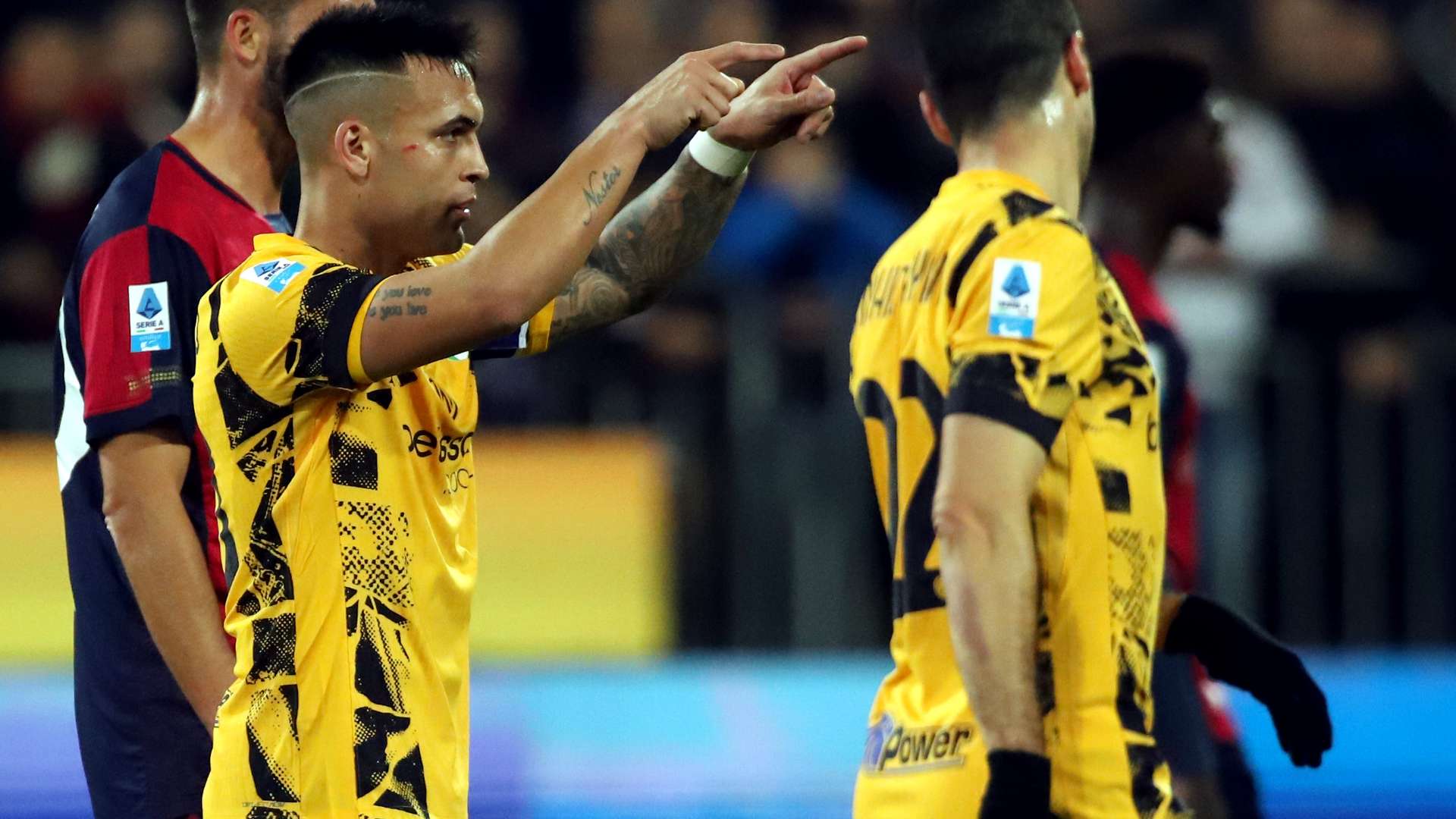 披阿根廷战 披阿根廷战